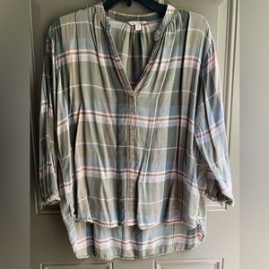 Gap Green Pink Plaid 3/4 Sleeve Hi-Low Blouse Top size Medium